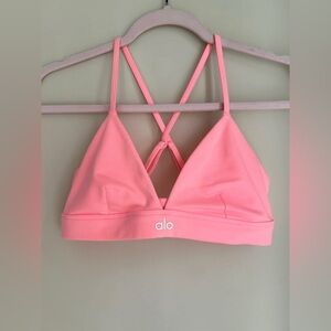 NWOT Alo Women’s Splendor Bra - Neon Bubblegum Pink, Size Medium